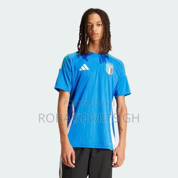 2024/25 Italy Home Jersey · Photo 1