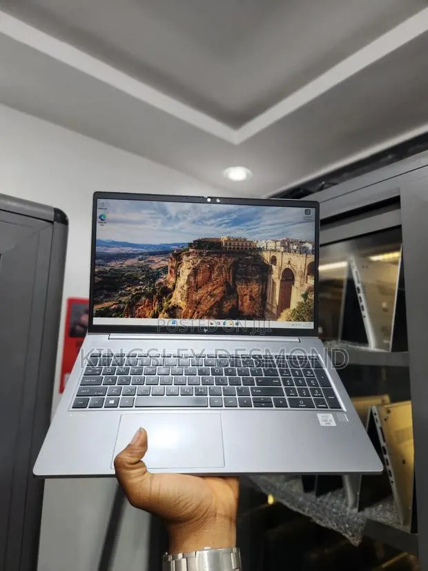 Laptop HP ZBook Power G7 16GB Nvidia SSD 512GB · Photo 1