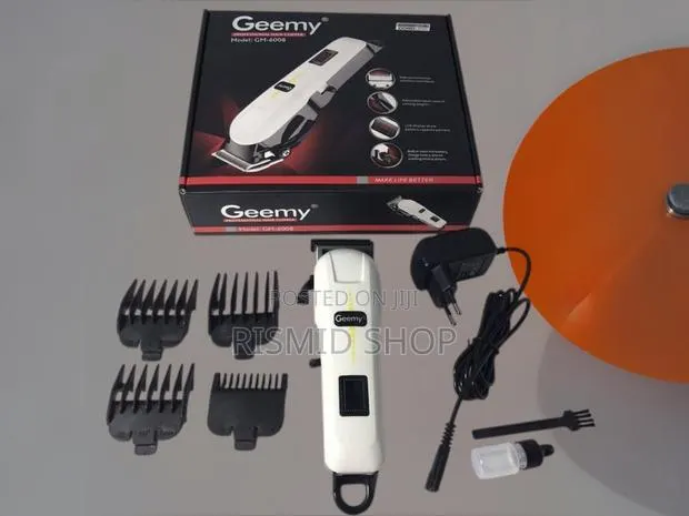 Geemy Gm-6008 Cordless Barber Clipper · Photo 1