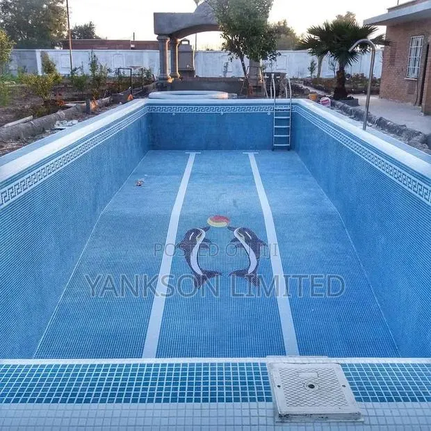 Swimming Pool Tiling Work · Photo 1