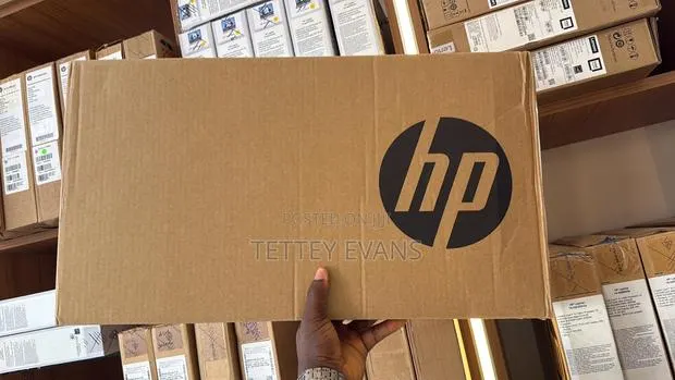 New Laptop HP 15 8GB Intel Core i5 SSD 512GB · Photo 1