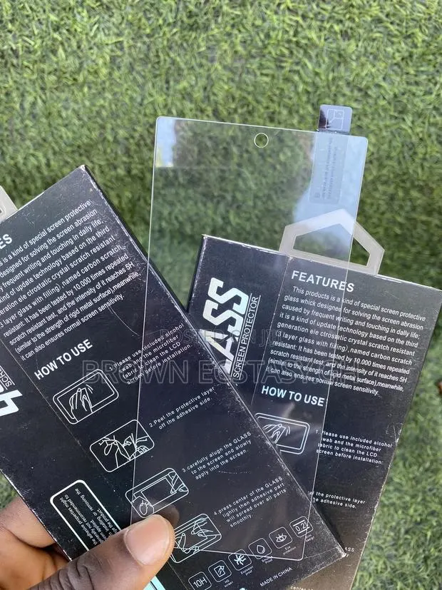 Samsung Galaxy Zfold 8 Ultra/ Zfold 7 Screen Protector (Bezel Less) · Photo 1