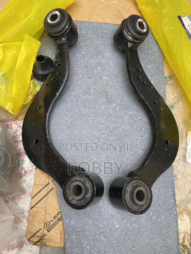 Toyota Highlander Back Control Arms · Photo 1