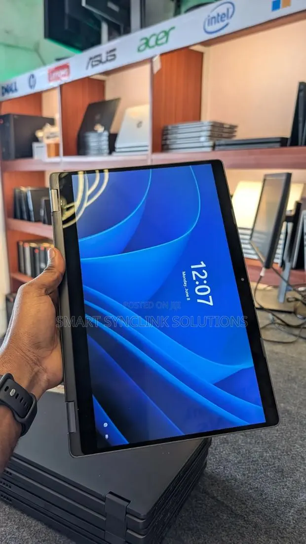 Laptop Dell Latitude 5300 8GB Intel Core i5 SSD 256GB · Photo 1