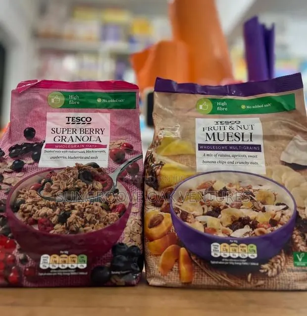 Super Berry and Fruit& Nut Muesli Granola · Photo 1