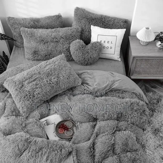 Fluffy Duvet Set – Ultra Soft, Warm Luxury Comfort Bedding · Photo 1