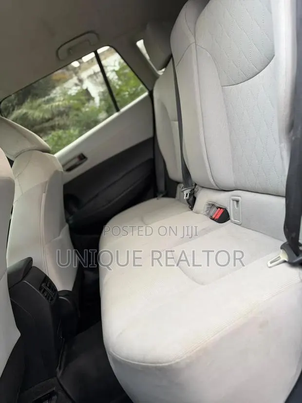 Toyota Corolla Cross LE 4WD 2024 Green · Photo 1