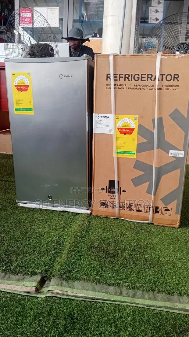 Sigma STF 90l Mini Fridge for Home Office Use 90l · Photo 1