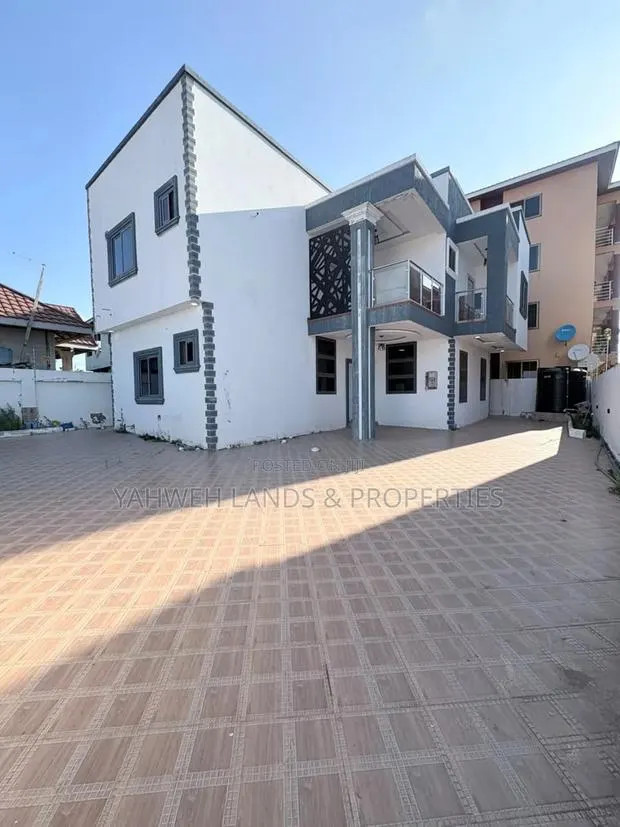 4bdrm Apartment in Dstv, New Site for rent · Photo 1