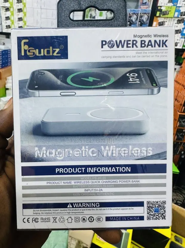 Fsudz Magnetic Wireless Quick Charging Power Bank (Model: PB-WLD5) · Photo 2