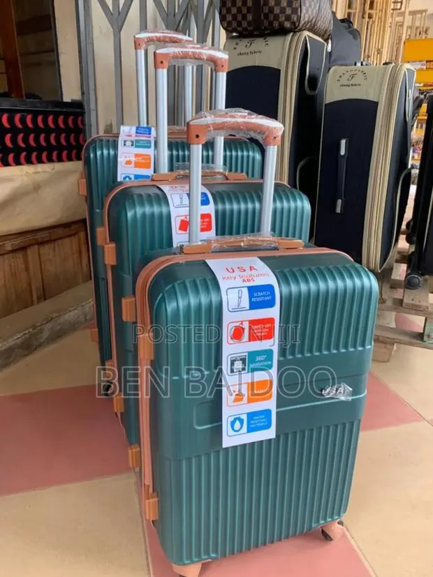 Traveling Bags 3in1 (Sleek Beautiful for All Purposes) · Photo 1