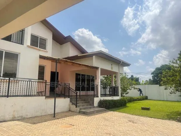 7bdrm House in Sefdard Properties, Kwabenya for rent · Photo 1