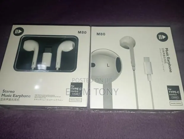 M80 Stereo Music Earphone With a Type-C Connector · Photo 1