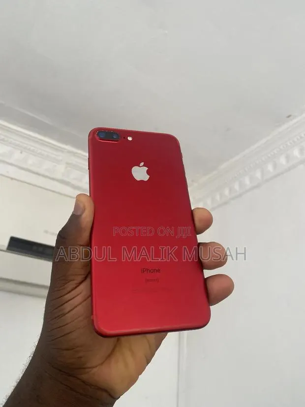 Apple iPhone 7 Plus 256 GB Red · Photo 1