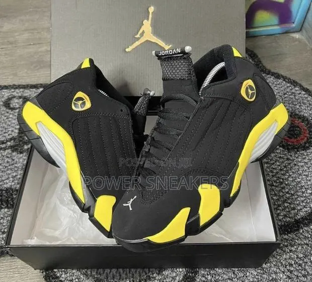 Nike Jordan 14 Black and Yellow · Photo 1