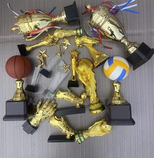 Original Award and Best Players Trophies at Cool Price · Photo 1