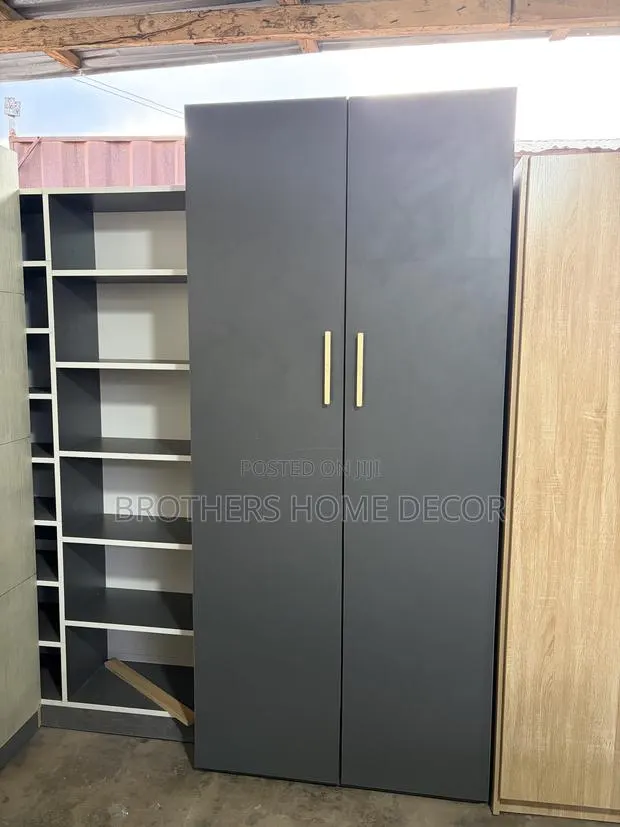 Laminated 2in1 Wardrobe Very Strong and Durable · Photo 1
