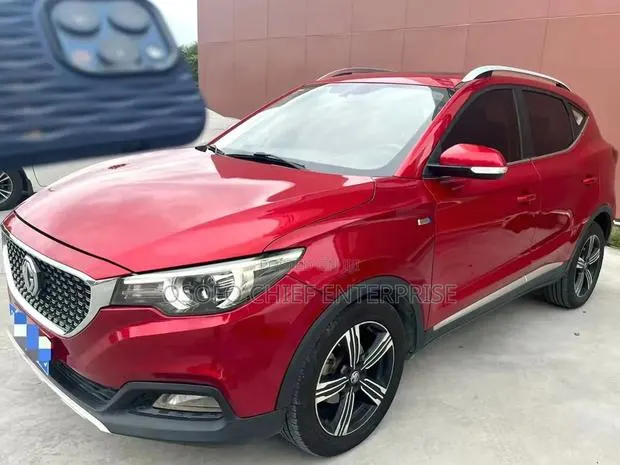 MG ZS 2017 Red · Photo 1