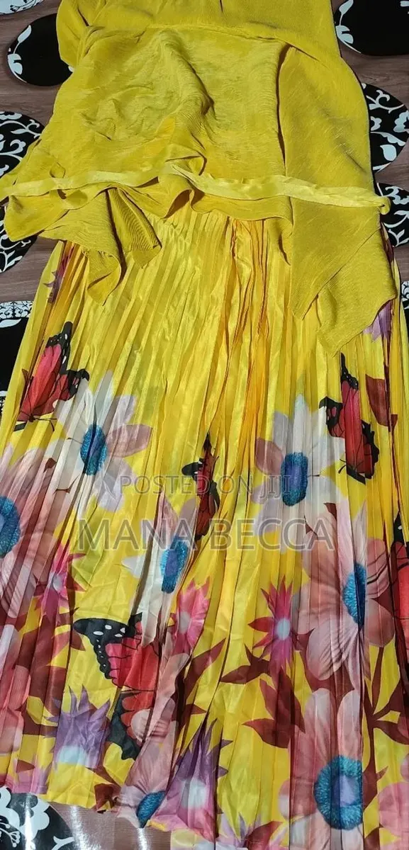 Ladies Dress · Photo 1