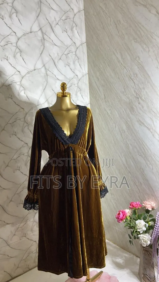 Golden Goddess Velvet Dress · Photo 1