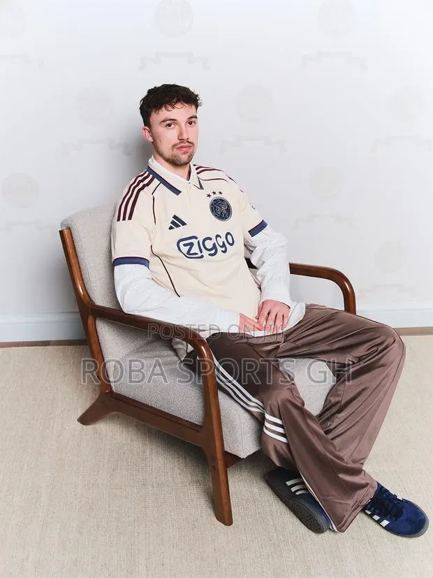 2025/26 Ajax Amsterdam Third Jersey · Photo 1