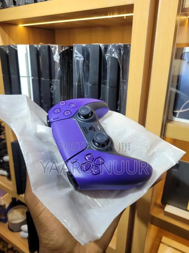 Brand New PS5 Controller (No Box) · Photo 1