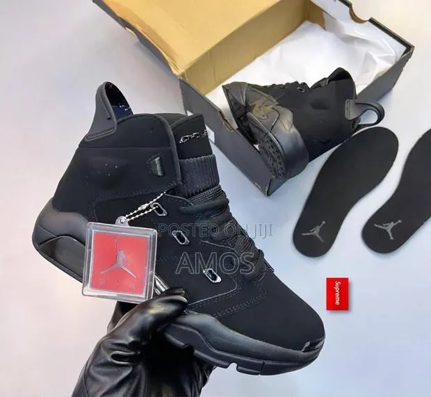Air Jordan 11 · Photo 1