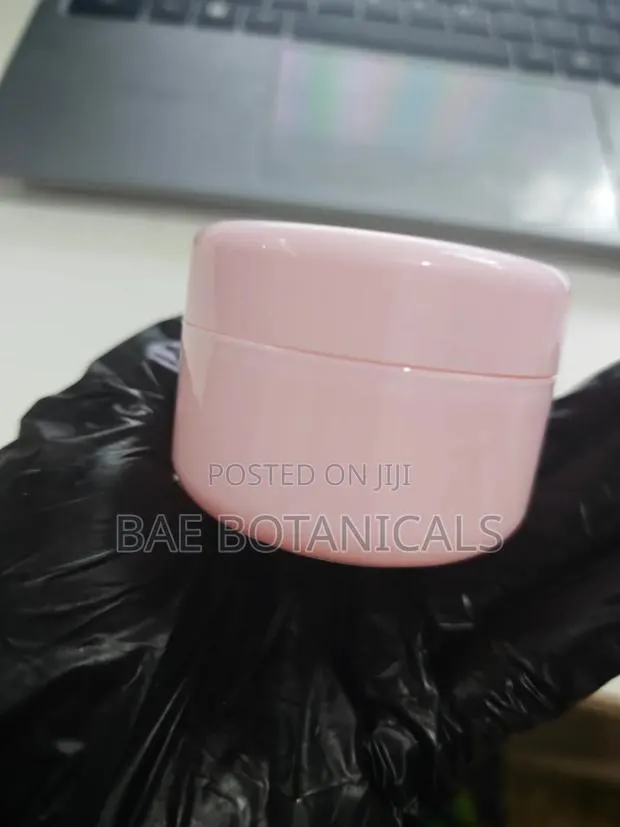 100ml Pink Glossy Jars With Inner Lid (Minimum Order · Photo 1
