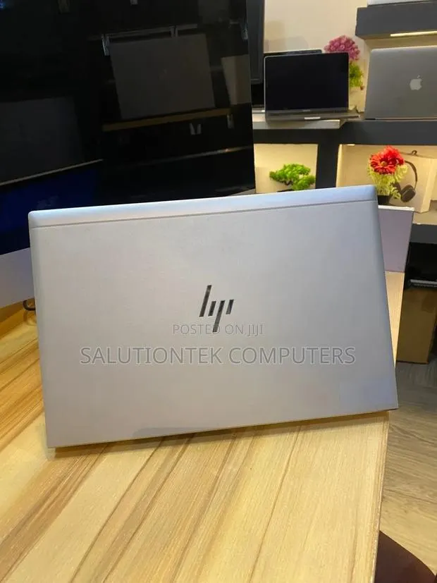 Laptop HP EliteBook 845 G7 16GB AMD Ryzen 5 SSD 512GB · Photo 1