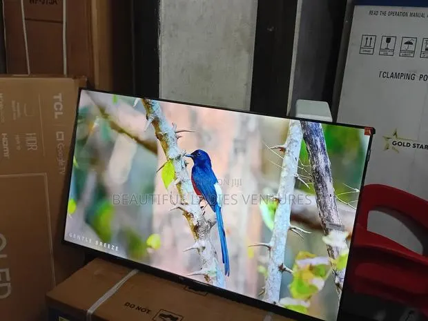 TCL 43” Smart Led Tv – Fast, Clear Reliable · Photo 1