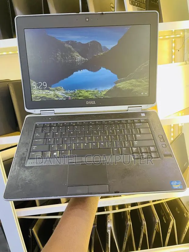 Laptop Dell Latitude E6430 4GB Intel Core i7 SSD 256GB · Photo 1