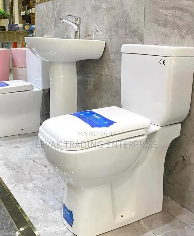 Frencia Water Closet + Sink Together With Water Tap · Photo 1