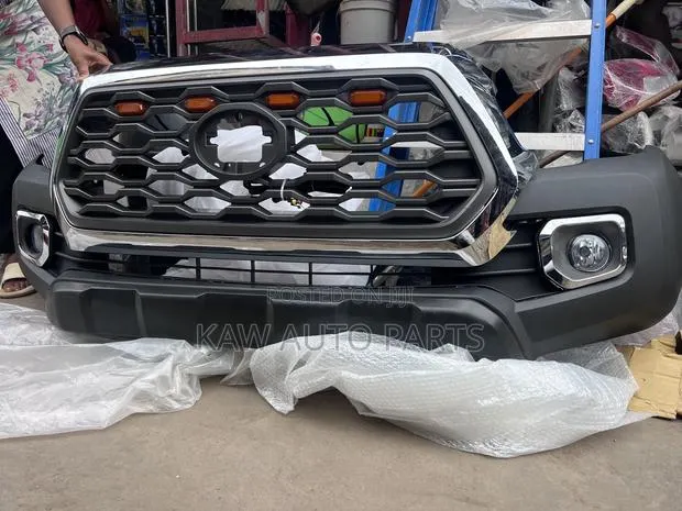 2015,2016,2017,2018,2019,2020,2021,2022 Taillightbfor Toyota Tacoma · Photo 1