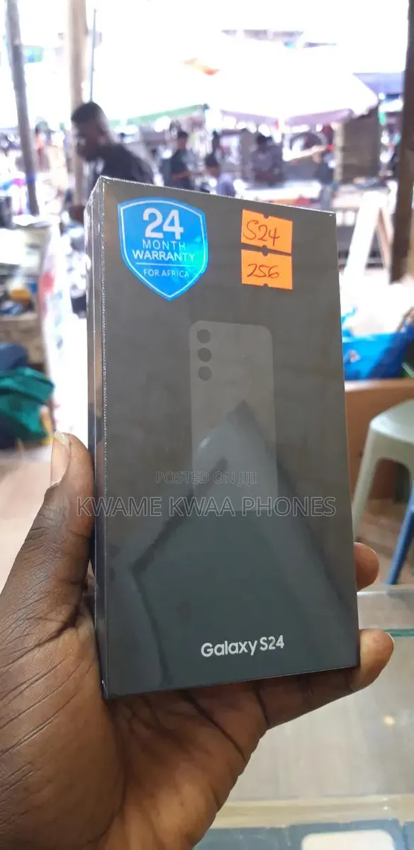 New Samsung Galaxy S24 256 GB Gray · Photo 3