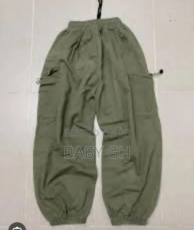 George Side Pockets Balloon Jogger · Photo 1