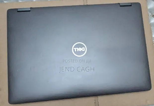 Laptop Dell Latitude 5300 2-in-1 24GB Intel Core i7 SSD 256GB · Photo 1