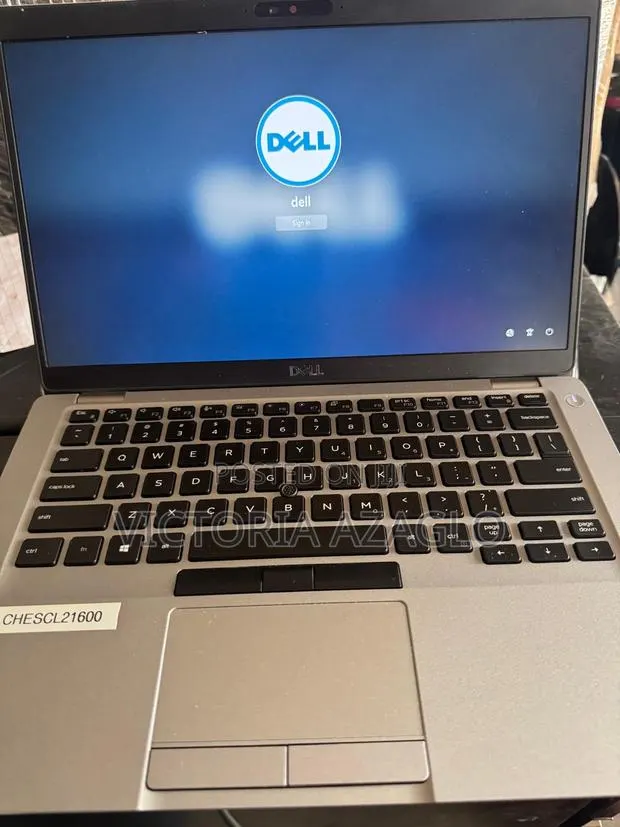 Laptop Dell Latitude 7400 8GB Intel Core i5 SSD 256GB · Photo 1
