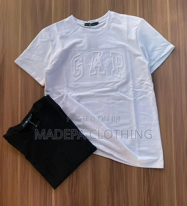 Original Heavy Round Neck · Photo 1