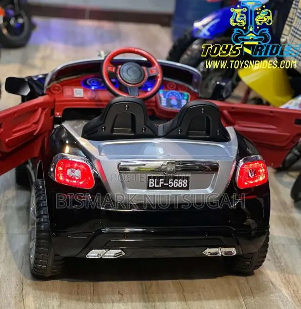 Rolls-Royce Electric Ride-on Toy Car for Kids · Photo 2