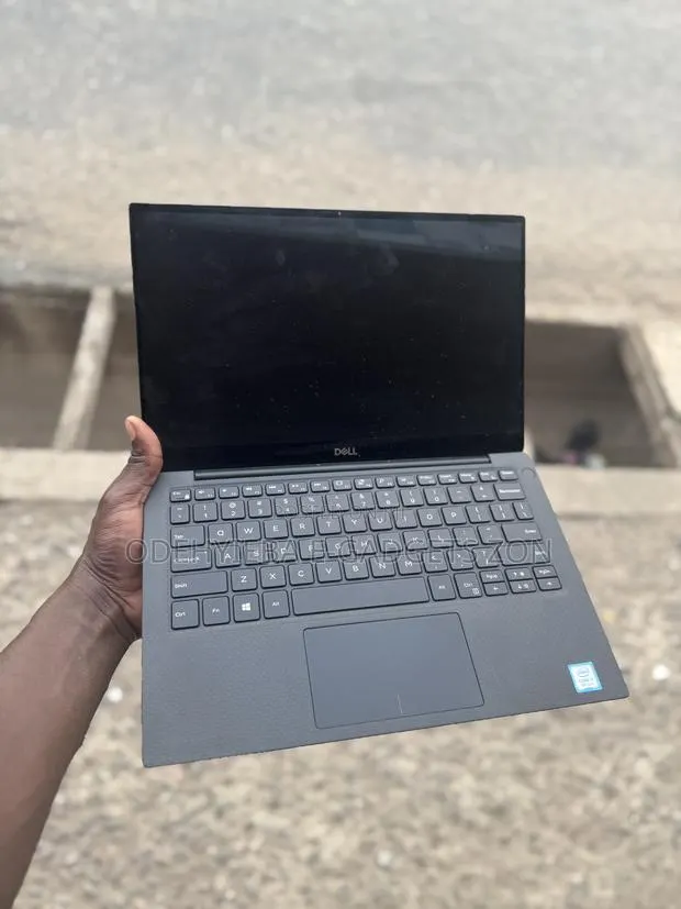 Laptop Dell XPS 13 9380 16GB Intel Core i7 SSD 512GB · Photo 1
