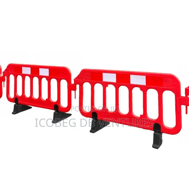 Barrier Fence/Barricade/Pedestrian Barricade/Police Barrier · Photo 1