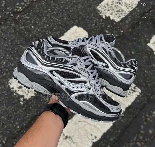 Saucony Grey Black · Photo 1