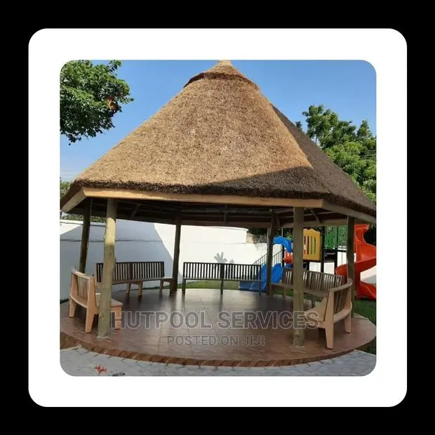 Simple Summer Hut · Photo 1