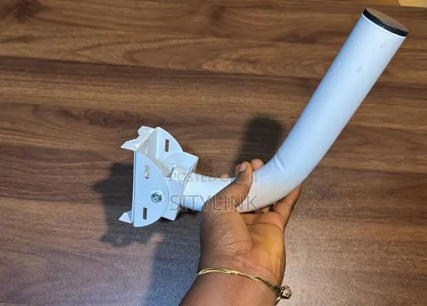 Starlink Mini Mount · Photo 1