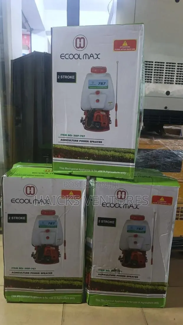 Agricultural Power Sprayer · Photo 1