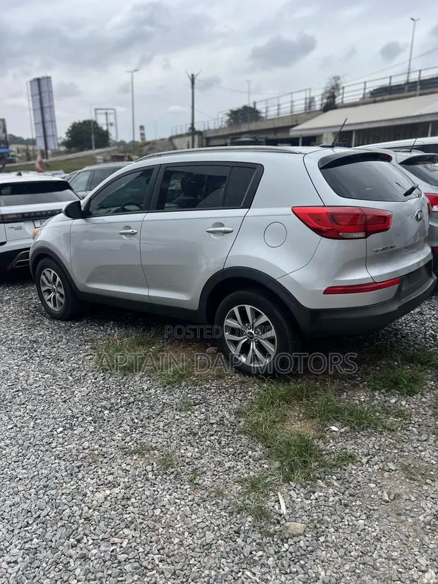 Kia Sportage LX 4dr SUV (2.4L 4cyl 6A) 2016 Silver · Photo 5