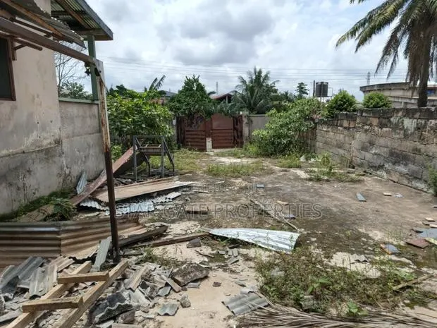 Plot For Sale At Buokrom Estate A Line · Photo 1