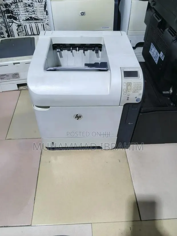 HP Laserjet 600 M602 · Photo 1