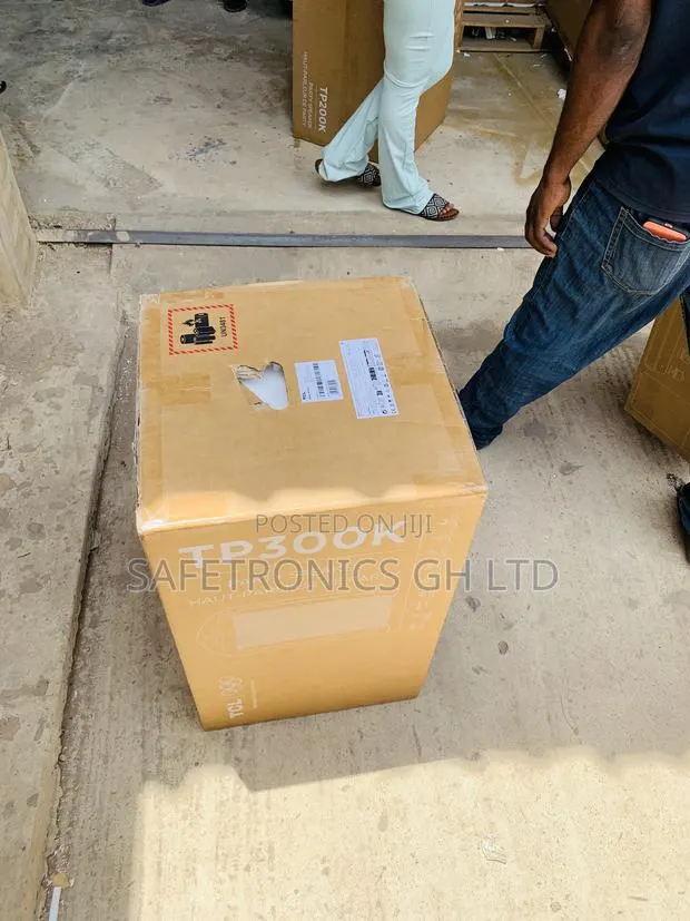 Super Best TCL 340w Tp300k Sound Tower · Photo 1