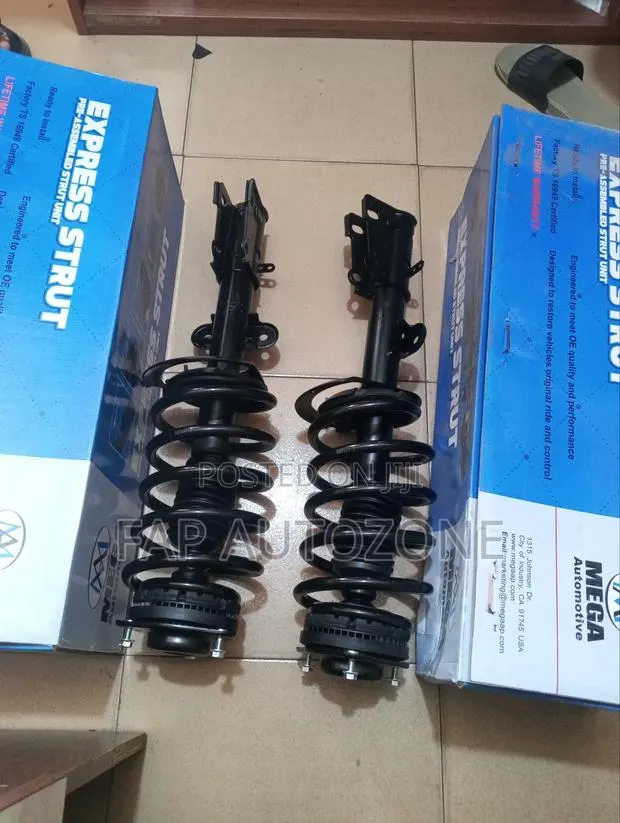 0973. Genuine Mega Chrysler T C, Grand Caravan Complete Strut From USA · Photo 1